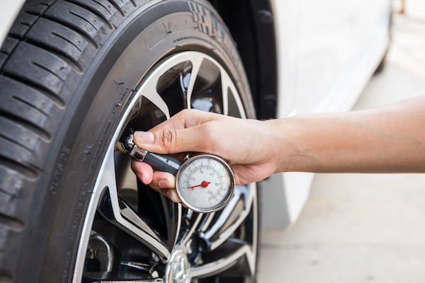 How to Check Your Tire Pressure